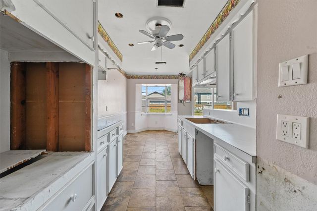 11007 Green Arbor Drive, Houston, TX 77089