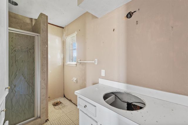 11007 Green Arbor Drive, Houston, TX 77089