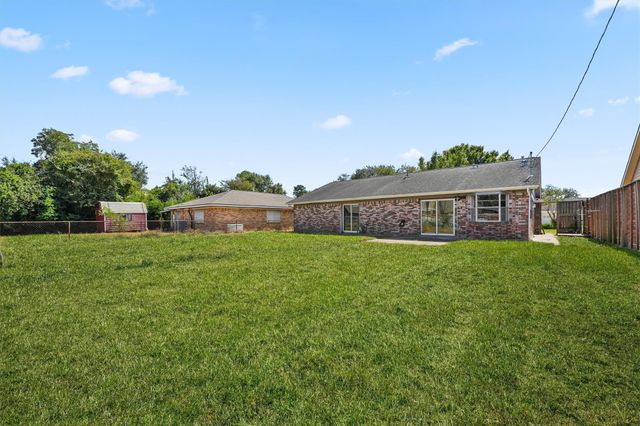 11007 Green Arbor Drive, Houston, TX 77089