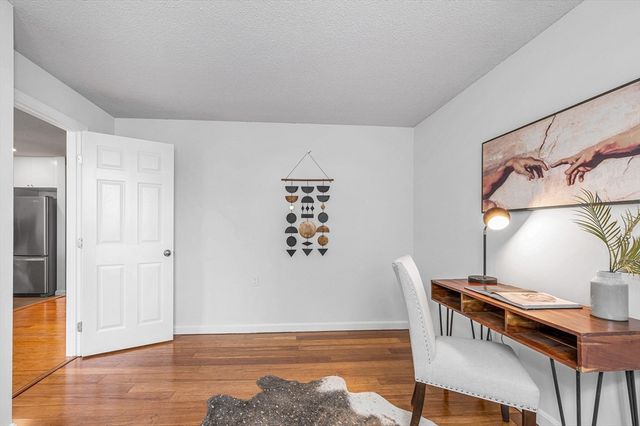 1 Prescott St 206, Boston, MA 02128
