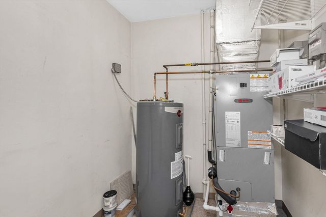 1 Prescott St 206, Boston, MA 02128