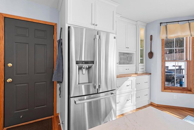 2626 SHORE RIDGE COURT, Green Bay, WI 54311