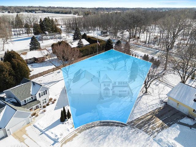 2626 SHORE RIDGE COURT, Green Bay, WI 54311