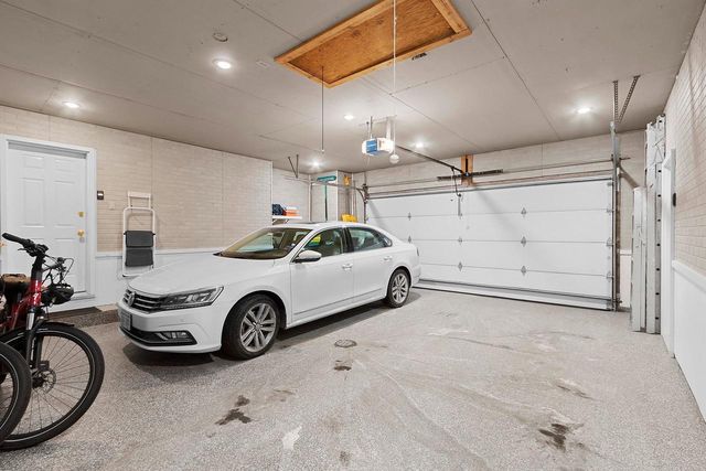 2626 SHORE RIDGE COURT, Green Bay, WI 54311