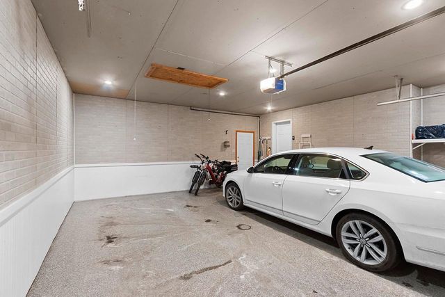 2626 SHORE RIDGE COURT, Green Bay, WI 54311