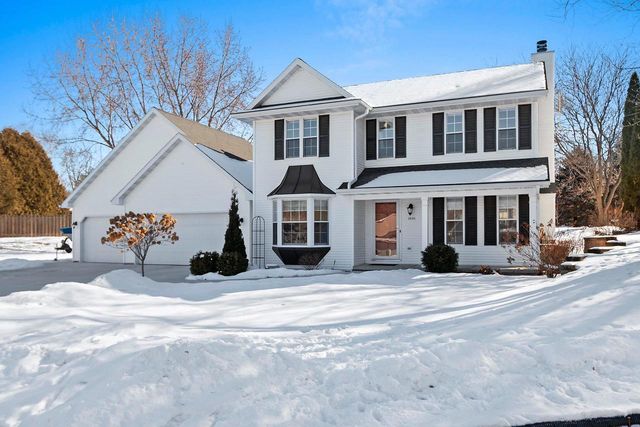 2626 SHORE RIDGE COURT, Green Bay, WI 54311