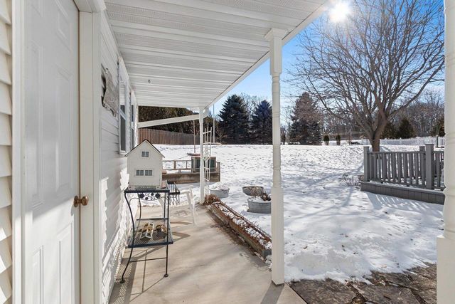 2626 SHORE RIDGE COURT, Green Bay, WI 54311