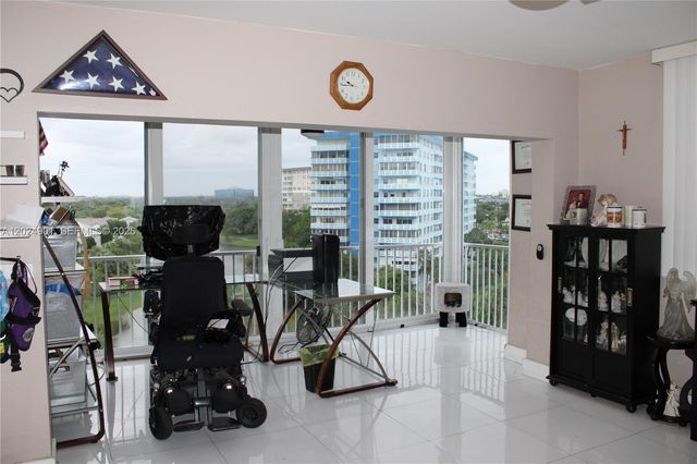 4200 Hillcrest Dr 820, Hollywood, FL 33021