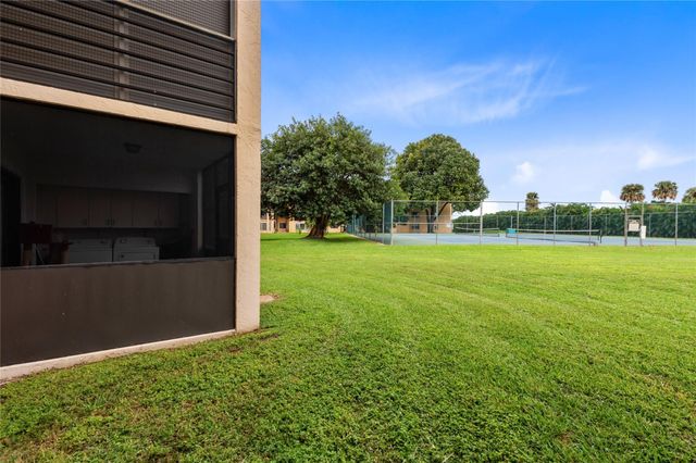 9300 SW 8th Street 102, Boca Raton, FL 33428