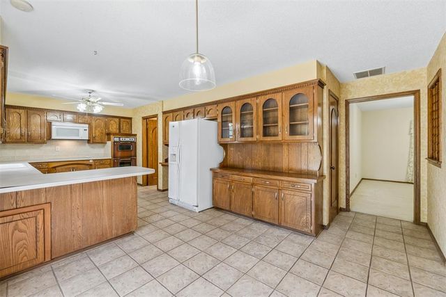 8328 NW 25th Street, Bethany, OK 73008