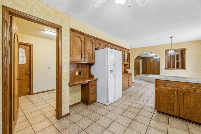 8328 NW 25th Street, Bethany, OK 73008
