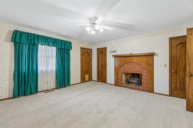 8328 NW 25th Street, Bethany, OK 73008