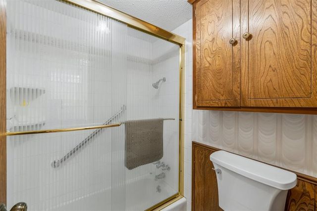 8328 NW 25th Street, Bethany, OK 73008