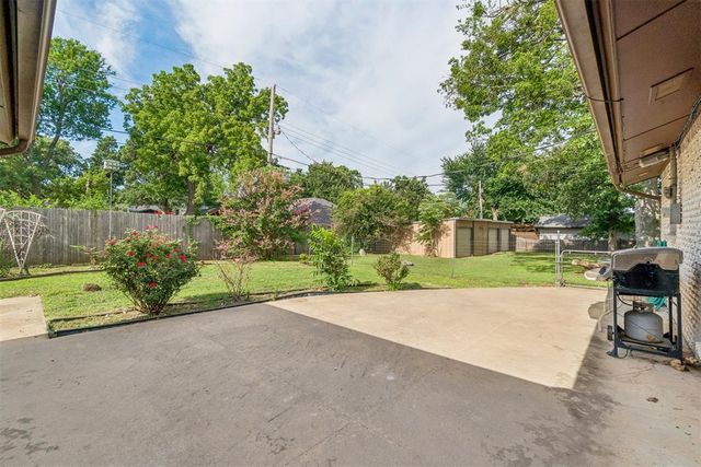 8328 NW 25th Street, Bethany, OK 73008