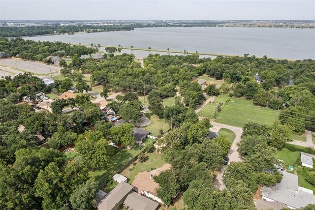 8328 NW 25th Street, Bethany, OK 73008