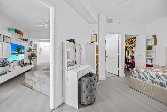 533 NE 3rd Avenue 339, Fort Lauderdale, FL 33301