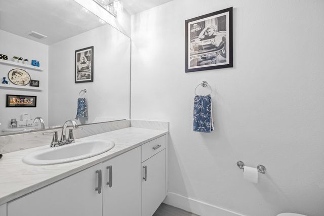 533 NE 3rd Avenue 339, Fort Lauderdale, FL 33301