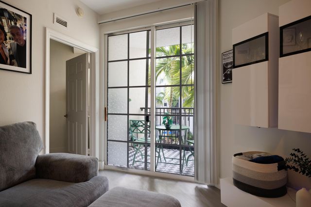 533 NE 3rd Avenue 339, Fort Lauderdale, FL 33301