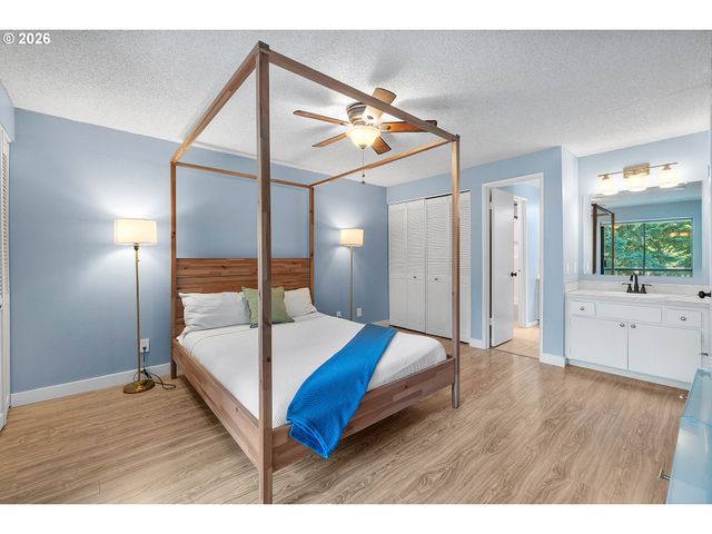 225 CERVANTES, Lake Oswego, OR 97035