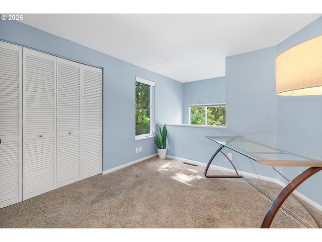225 CERVANTES, Lake Oswego, OR 97035
