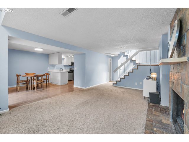 225 CERVANTES, Lake Oswego, OR 97035