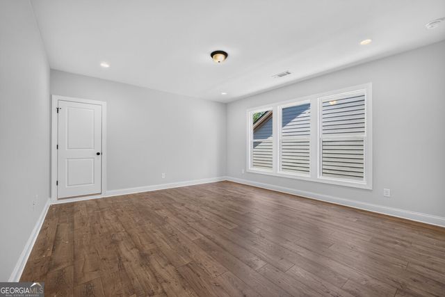 5816 Mitchell Street, Flowery Branch, GA 30542