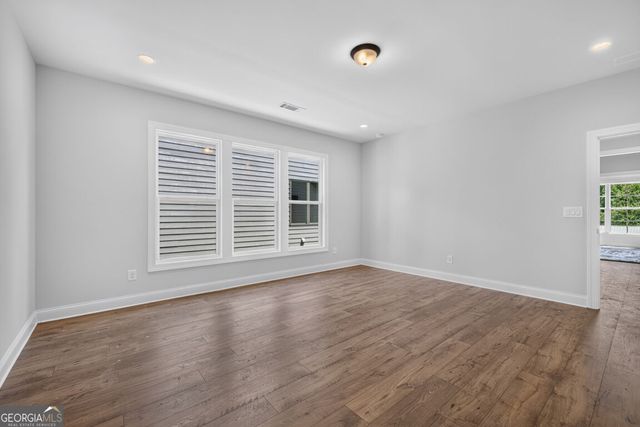 5816 Mitchell Street, Flowery Branch, GA 30542