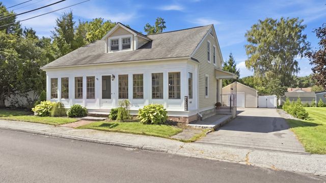 9 Waters St, Millbury, MA 01527