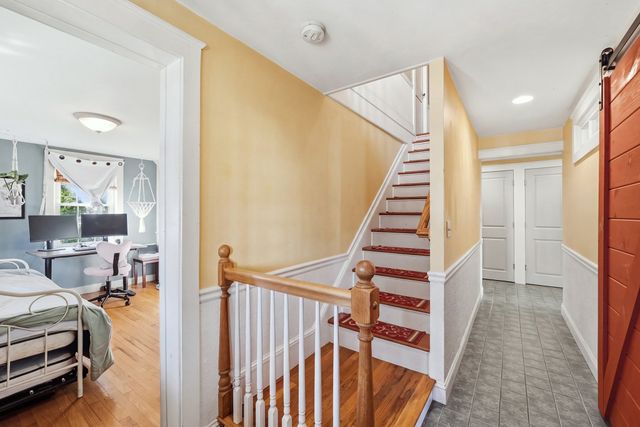 9 Waters St, Millbury, MA 01527