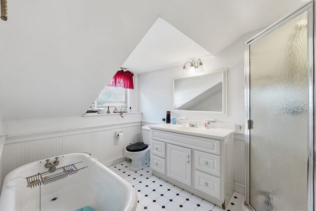 9 Waters St, Millbury, MA 01527