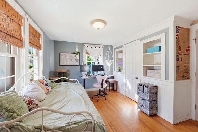 9 Waters St, Millbury, MA 01527