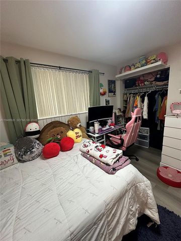 7500 NW 17th St 102, Plantation, FL 33313