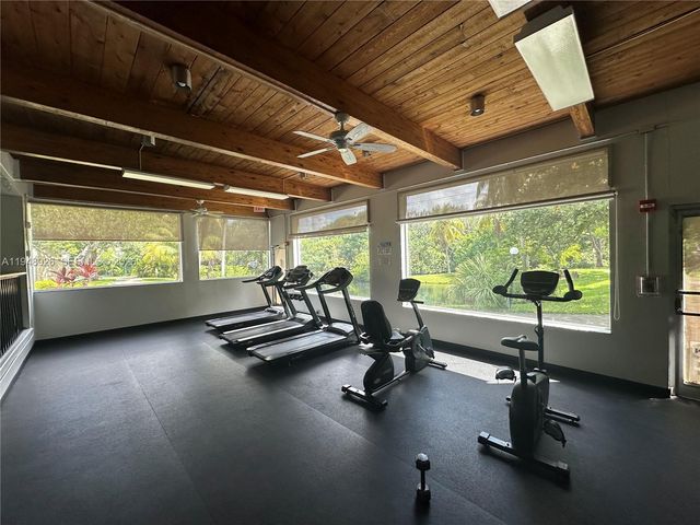 7500 NW 17th St 102, Plantation, FL 33313