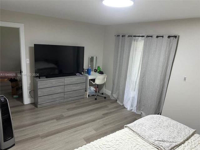 7500 NW 17th St 102, Plantation, FL 33313