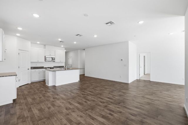 1120 Cedar Dr, Wheatland, CA 95692