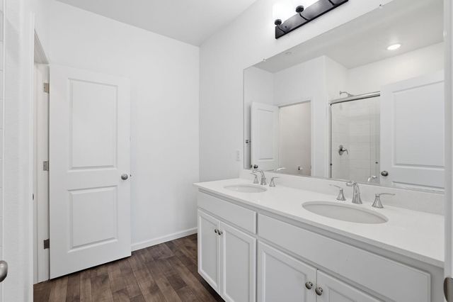 1120 Cedar Dr, Wheatland, CA 95692