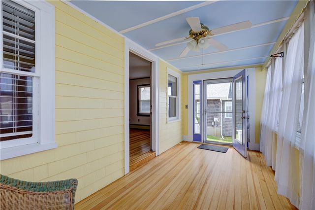 22 Burdick Avenue, Newport, RI 02840