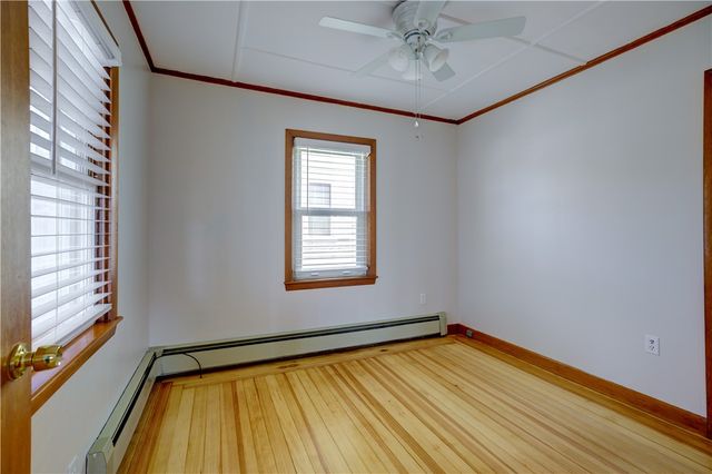 22 Burdick Avenue, Newport, RI 02840