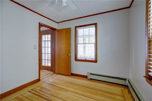 22 Burdick Avenue, Newport, RI 02840