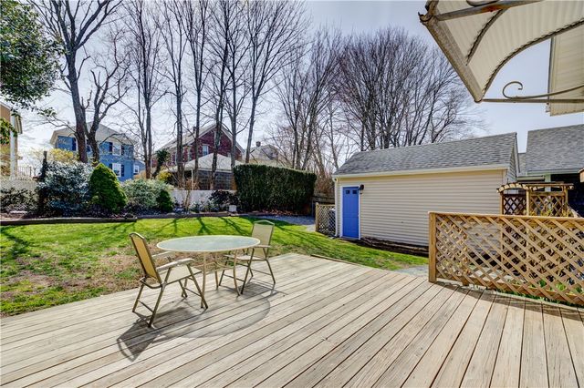 22 Burdick Avenue, Newport, RI 02840