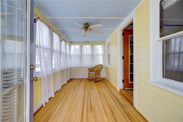 22 Burdick Avenue, Newport, RI 02840