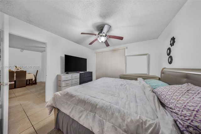 4381 W Mcnab Rd 20, Pompano Beach, FL 33069