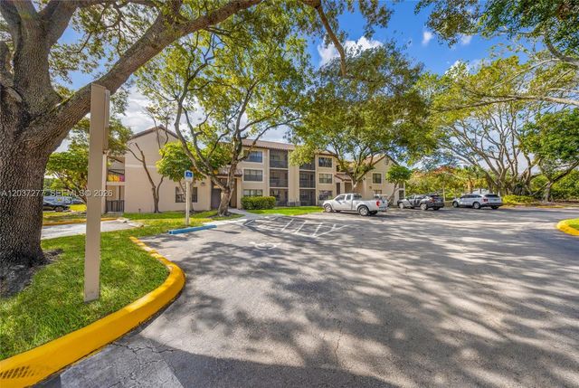 4381 W Mcnab Rd 20, Pompano Beach, FL 33069