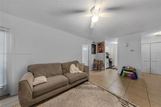 4381 W Mcnab Rd 20, Pompano Beach, FL 33069