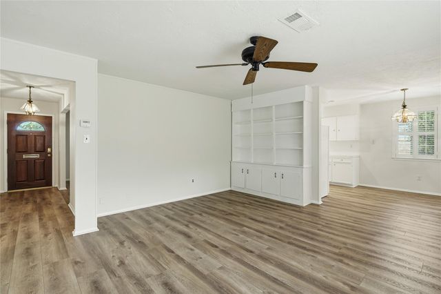 16007 Fathom Lane, Houston, TX 77062