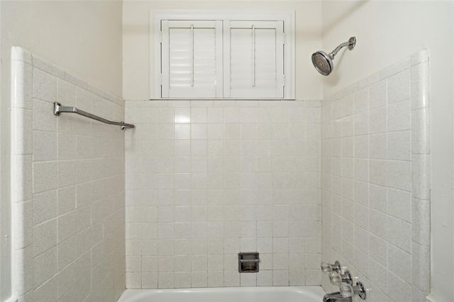 16007 Fathom Lane, Houston, TX 77062