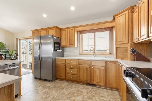 1221 Patricia Court, Marshall, MN 56258