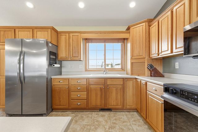 1221 Patricia Court, Marshall, MN 56258