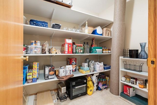 1221 Patricia Court, Marshall, MN 56258