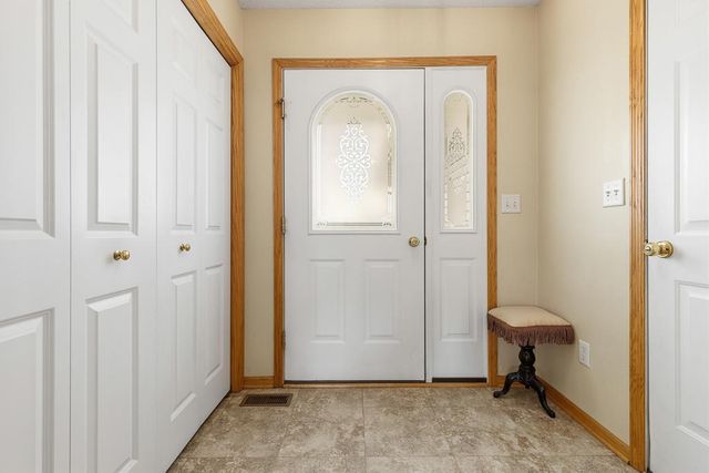 1221 Patricia Court, Marshall, MN 56258